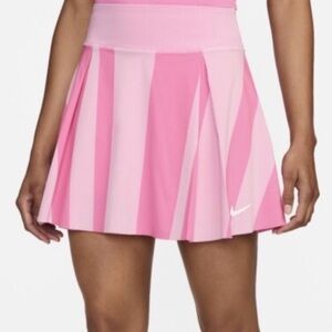 Nike Women's Vibrant Pink Skater Skirt